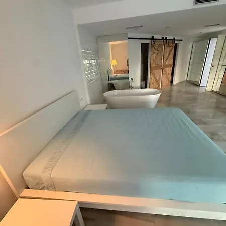 فيلة En 8 En 1ra Linea De Playa *