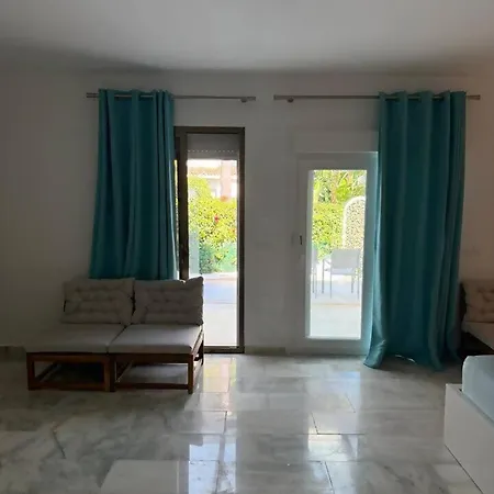 فيلة En 8 En 1ra Linea De Playa *