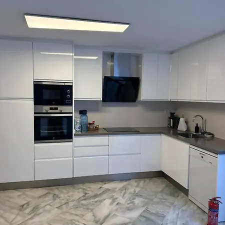 En 8 En 1ra Linea De Playa فيلة *