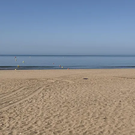 En 8 En 1ra Linea De Playa * ماربيا
